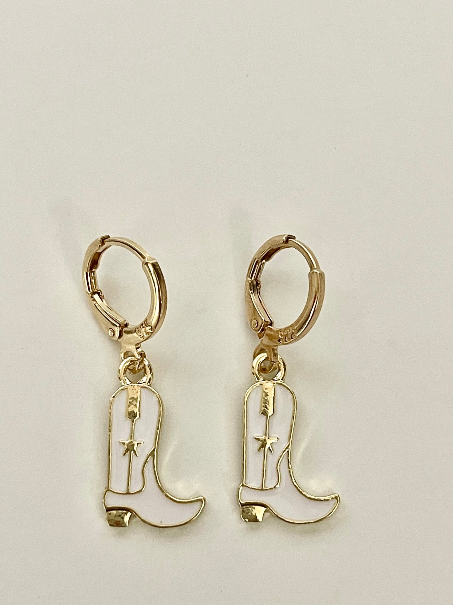 Cowboy Like Me Earrings (White)